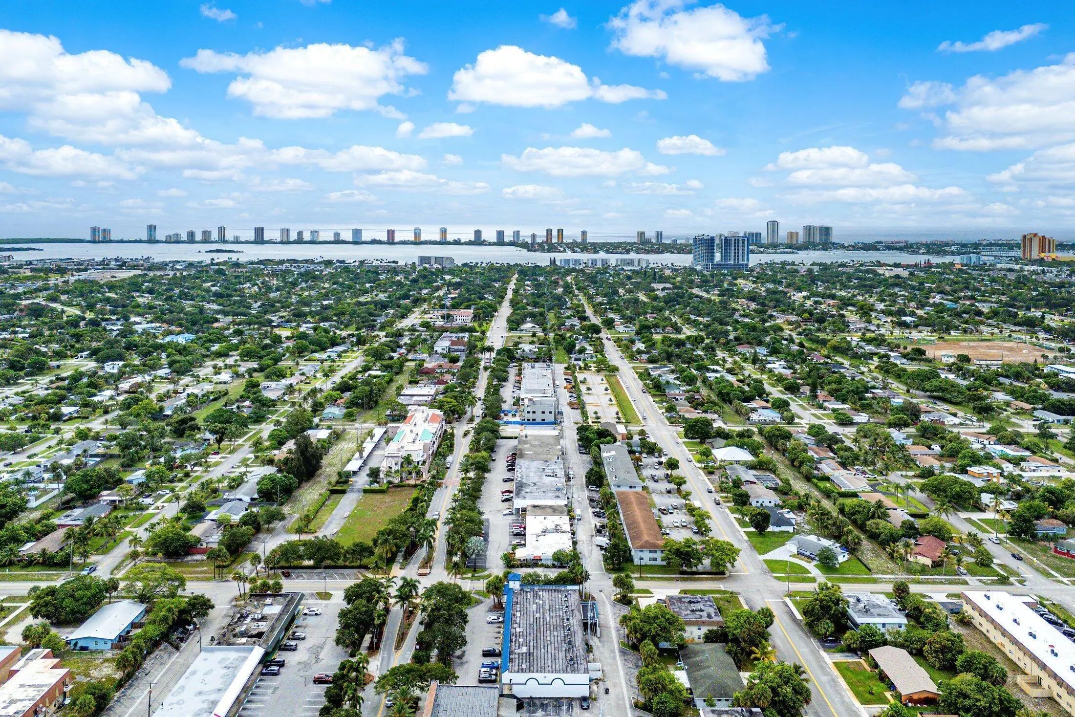 810 Park Avenue, Lake Park, FL, 33403