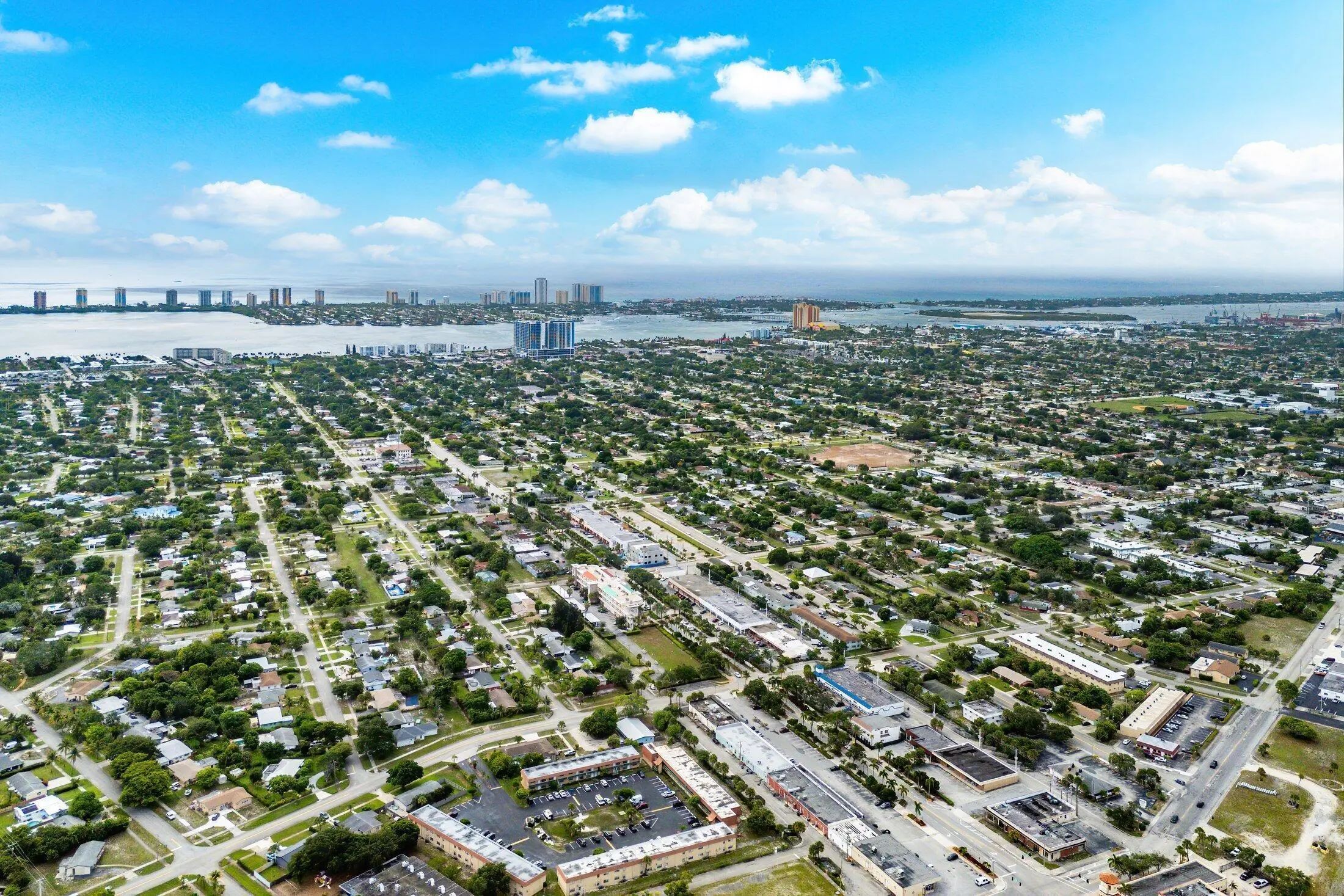 810 Park Avenue, Lake Park, FL, 33403
