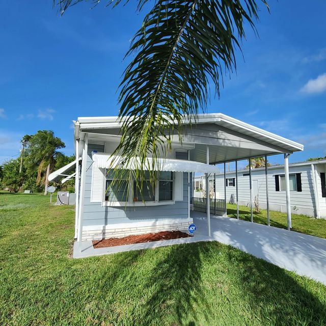 4 of 54 - 249 Camino Del Rio, Port St. Lucie, FL