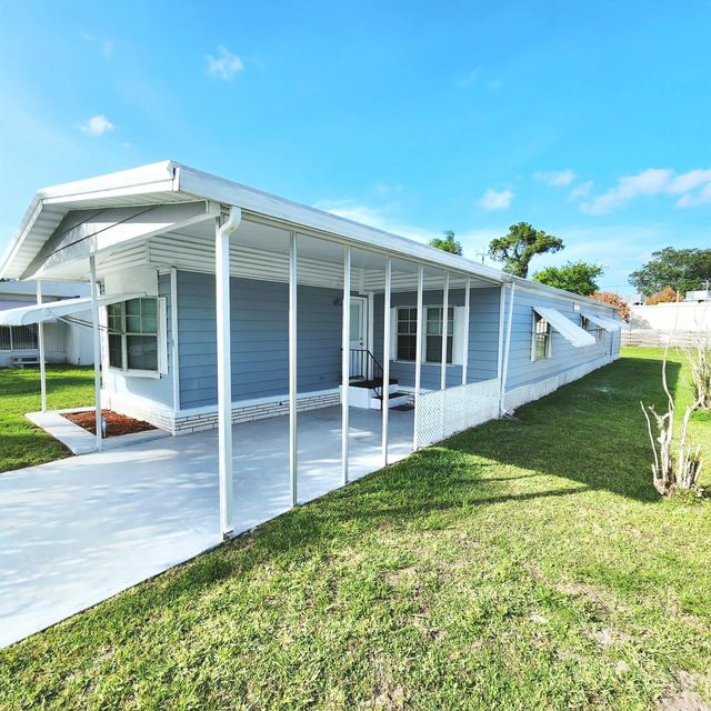 5 of 54 - 249 Camino Del Rio, Port St. Lucie, FL