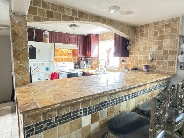 3 of 15 - 1185 Alto Road, Lake Worth, FL