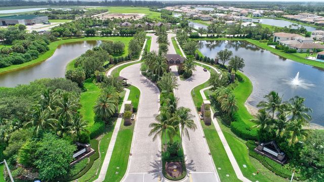 2 of 100 - 8787 Grand Prix Lane, Boynton Beach, FL