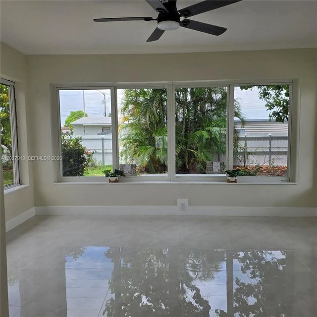 5 of 21 - 17330 Nw 46th Avenue, Miami Gardens, FL