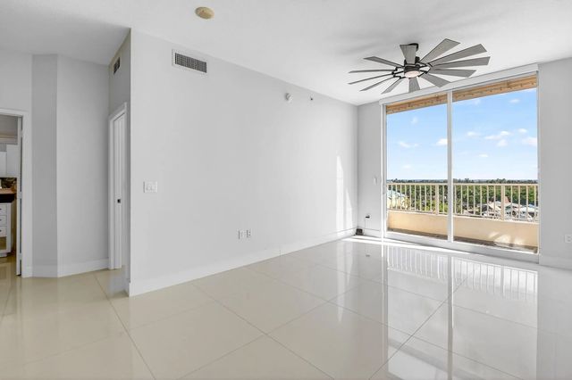 5 of 29 - 100 Ne 6th Street #ph 704, Boynton Beach, FL