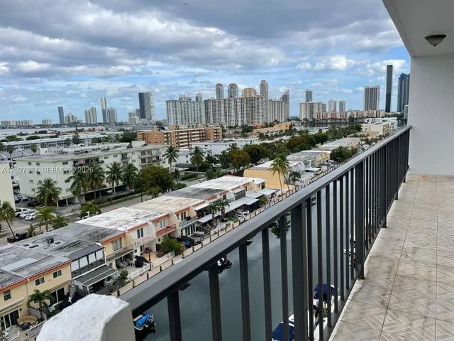 3 of 24 - 3545 Ne 166th Street #1004, North Miami Beach, FL