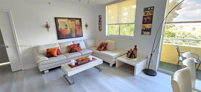 3 of 37 - 2775 Ne 187th Street #314, Aventura, FL