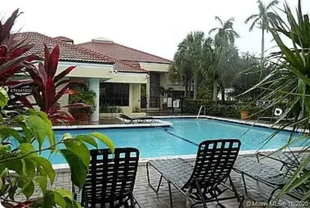 2 of 27 - 2445 Sw 18th Terrace #703, Fort Lauderdale, FL