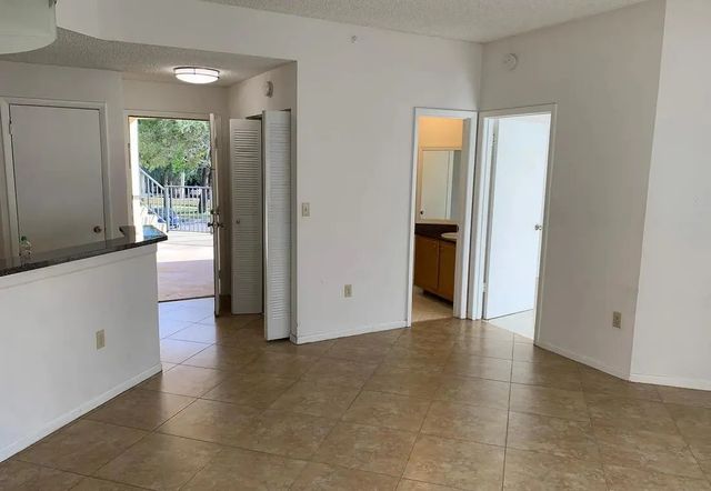 3 of 27 - 2445 Sw 18th Terrace #703, Fort Lauderdale, FL