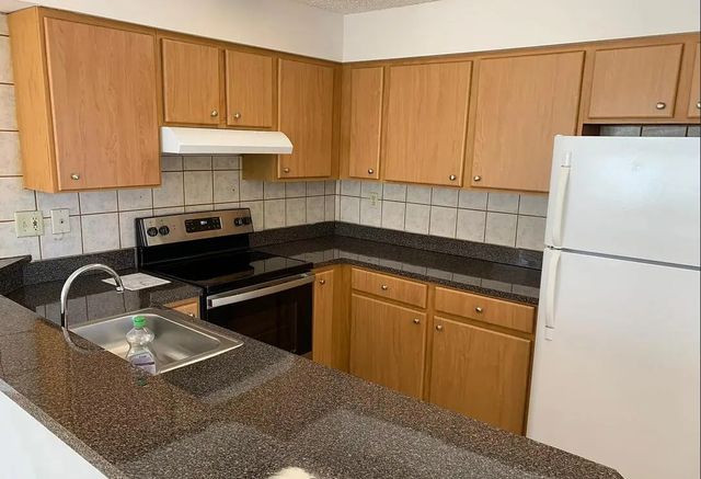 4 of 27 - 2445 Sw 18th Terrace #703, Fort Lauderdale, FL