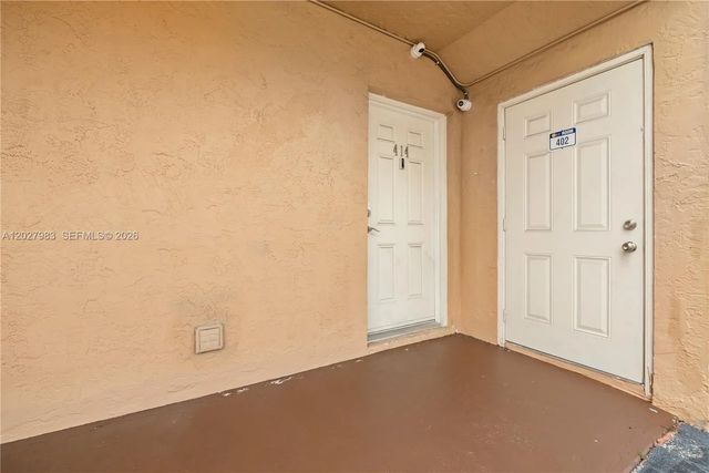 4 of 25 - 9950 Sw 88th Street #414-4, Miami, FL