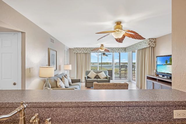 3 of 41 - 4303 Marina Villas Drive, Duck Key, FL