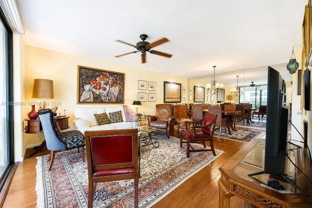 3 of 31 - 1450 Sheridan Street #13e, Hollywood, FL