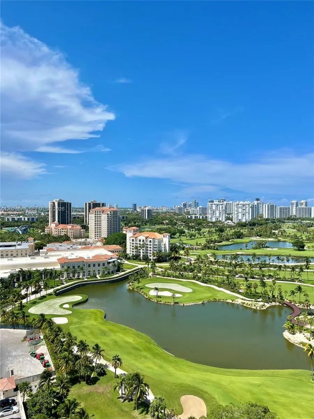 5 of 8 - 19501 W Country Club Drive #2313, Aventura, FL