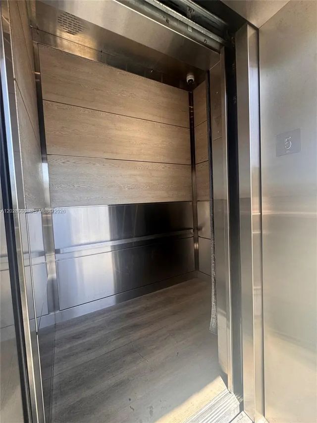 5 of 15 - 8290 Lake Drive #506, Doral, FL