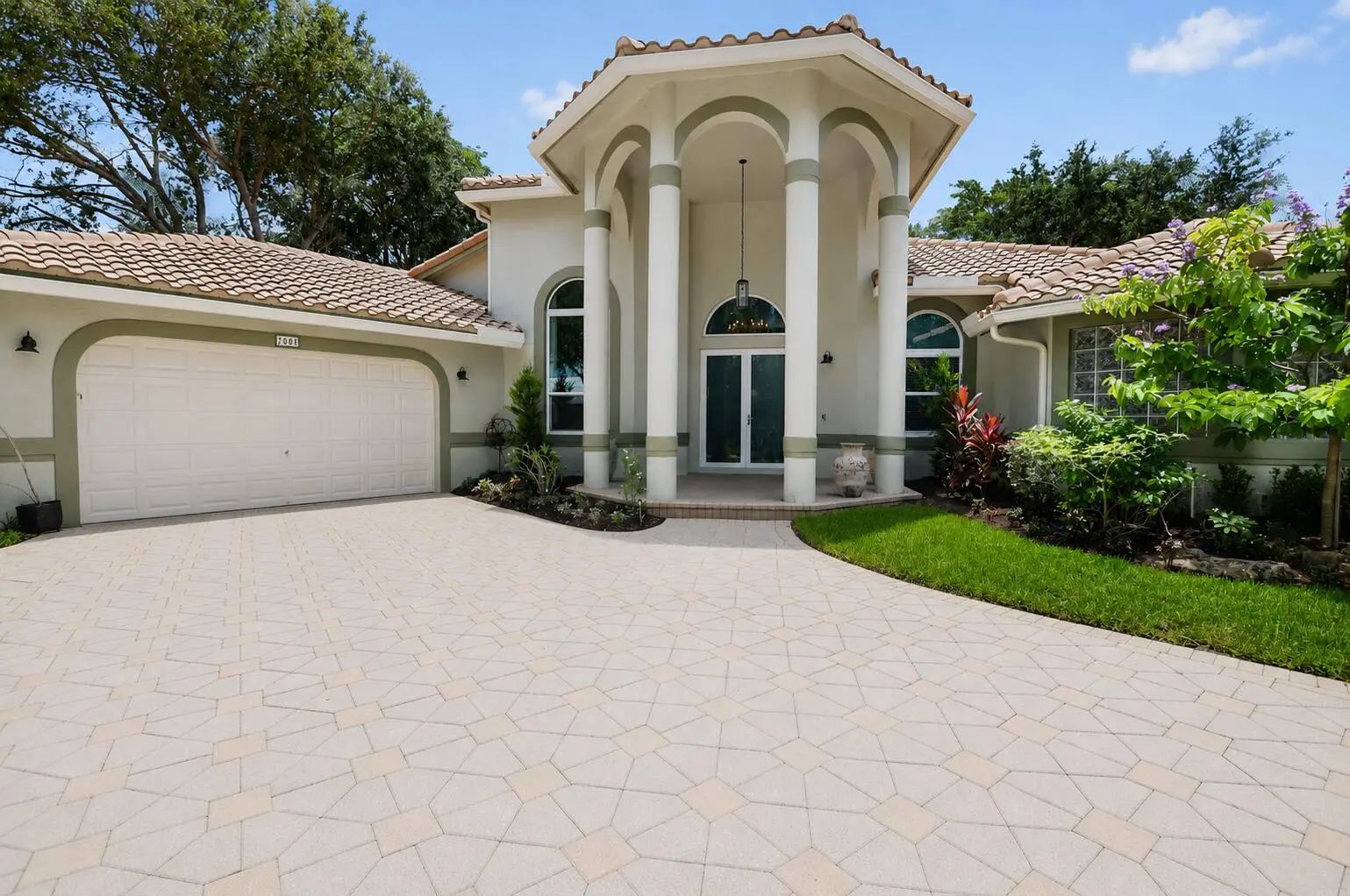 7008 Nw 66th Terrace, Parkland