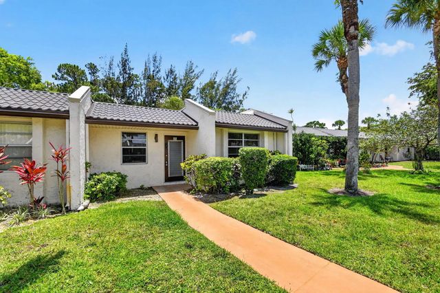 3 of 64 - 112 Lake Olive Drive, Royal Palm Beach, FL
