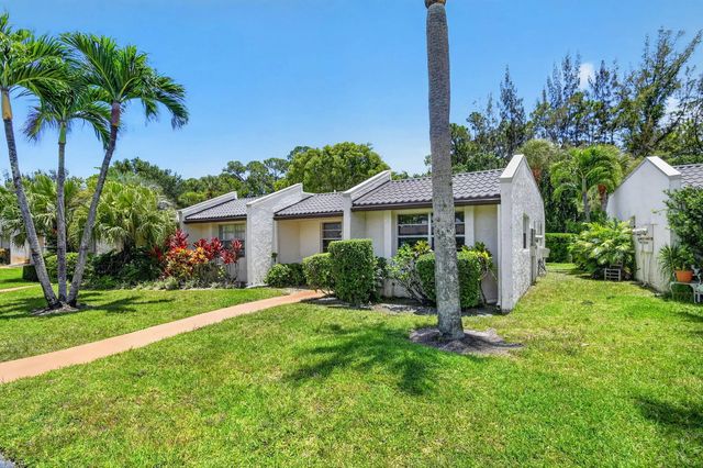 5 of 64 - 112 Lake Olive Drive, Royal Palm Beach, FL