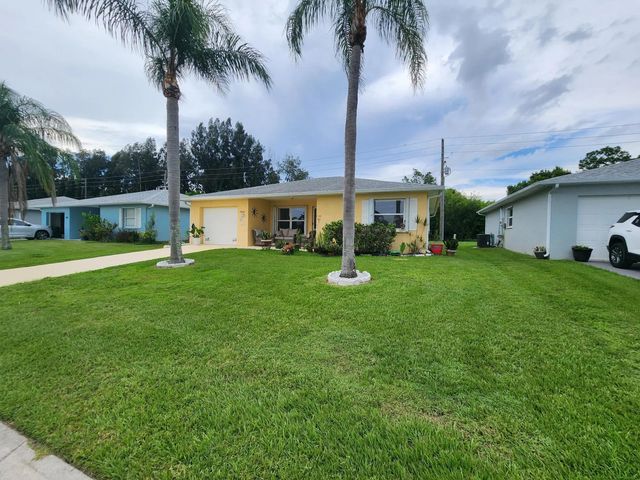 2 of 28 - 5668 Travelers Way, Fort Pierce, FL
