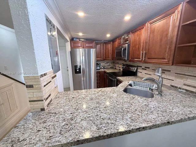 5 of 31 - 1901 S River Drive #5a, Miami, FL