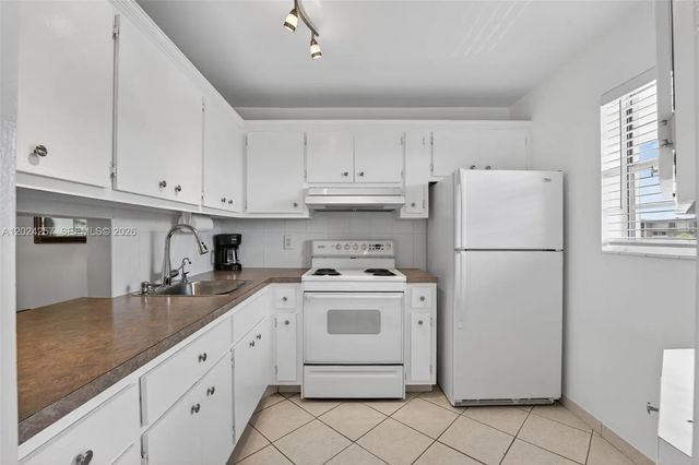 3 of 35 - 2800 Nw 47th Terrace #303b, Lauderdale Lakes, FL