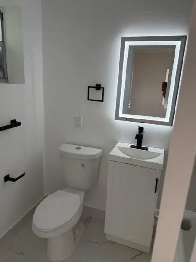 2 of 16 - 3330 Nw 7th Court, Lauderhill, FL