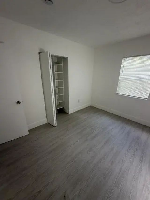 4 of 16 - 3330 Nw 7th Court, Lauderhill, FL