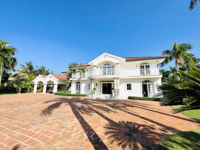123 Sea Horse Ranch, 