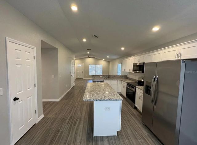 3 of 5 - 412 Ne Avenue M Ne, Winter Haven, FL
