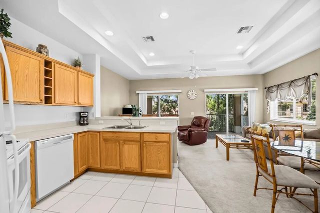 3 of 33 - 8923 Sandshot Court #5422, Port St. Lucie, FL