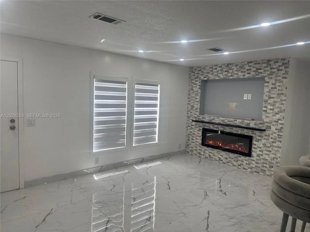 2 of 23 - 720 N Riverside Street, Clewiston, FL