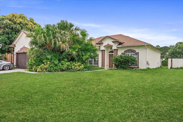 2 of 24 - 849 Sw Nichols Terrace, Port St. Lucie, FL