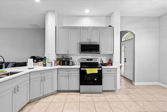 5 of 24 - 849 Sw Nichols Terrace, Port St. Lucie, FL