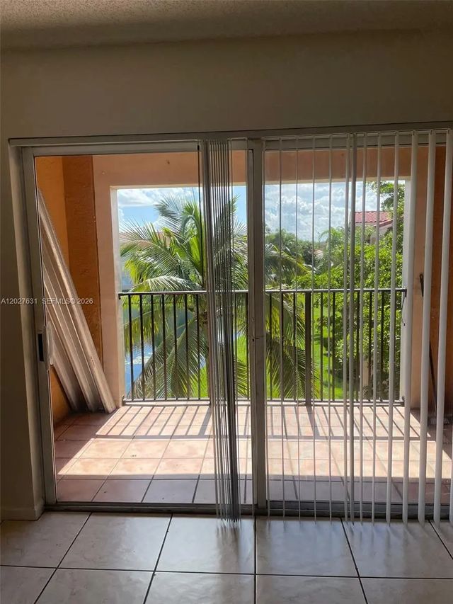 4 of 22 - 2081 Renaissance Boulevard #306, Miramar, FL