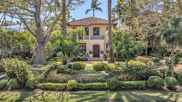3462 N Moorings Way, Miami