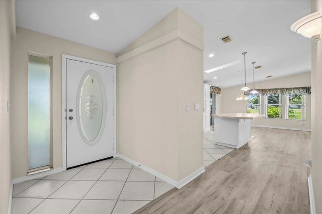 5 of 50 - 7654 Red Crossbill Court, Port St. Lucie, FL