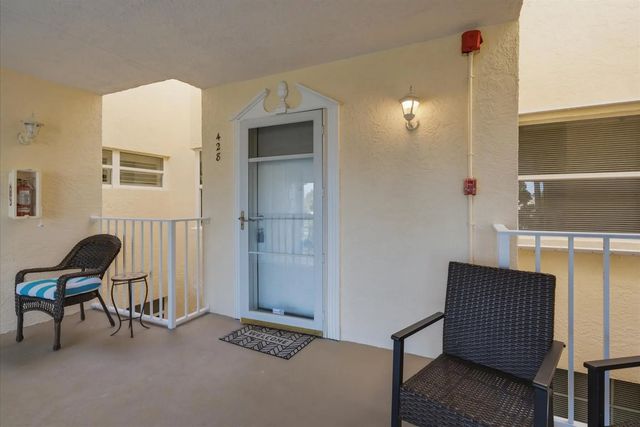 2 of 22 - 428 Grove Isle Circle #9, Vero Beach, FL