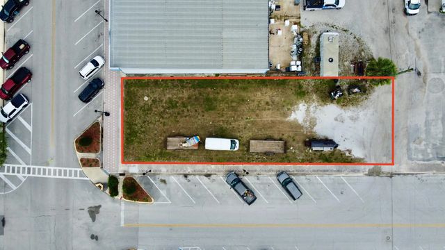 3 of 9 - 205 Sw Park Street, Okeechobee, FL