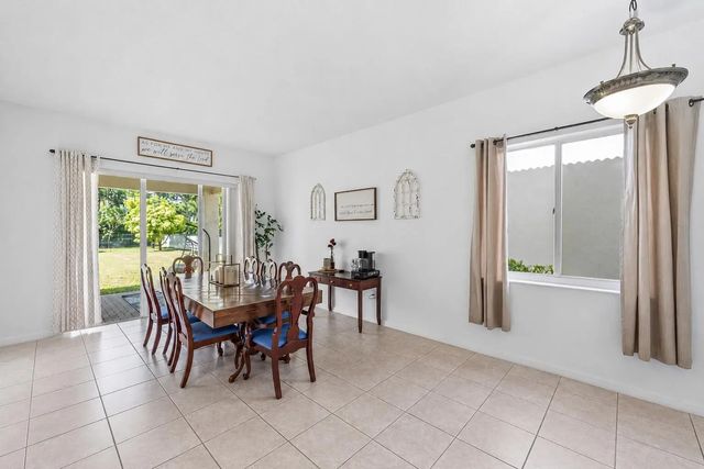 5 of 39 - 140 Bellezza Terrace, Royal Palm Beach, FL