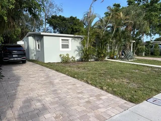 3 of 38 - 4936 Ne 19th Terrace, Pompano Beach, FL