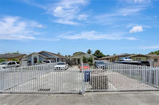 15801 Nw 47th Avenue, Miami Gardens