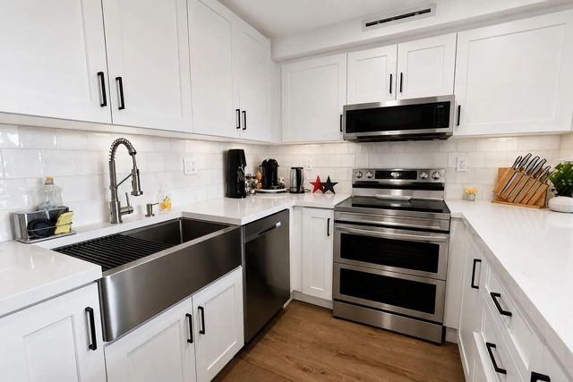 9491 Evergreen Place #307, Davie