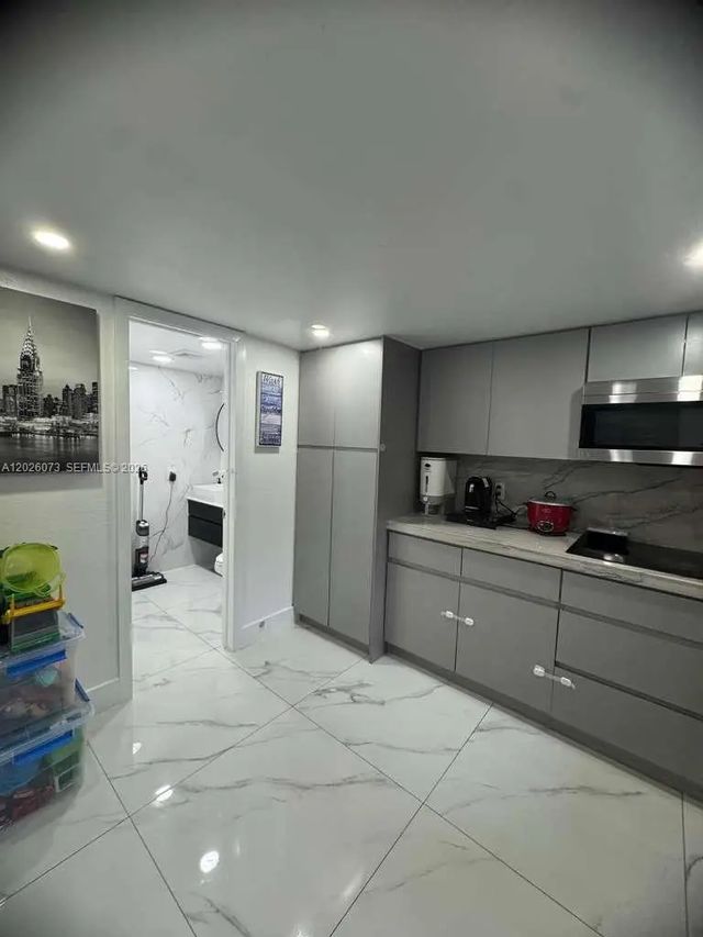2 of 25 - 8430 Nw 8th Street #b11, Miami, FL