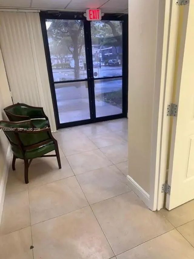 5300 Nw 12th Avenue, Fort Lauderdale