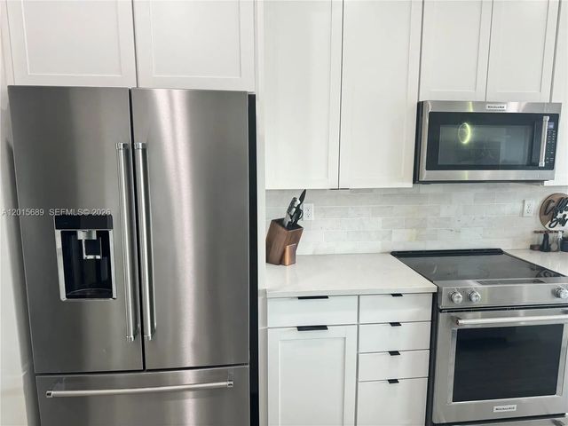 5 of 65 - 2162 Appleton Circle N, Oakland Park, FL