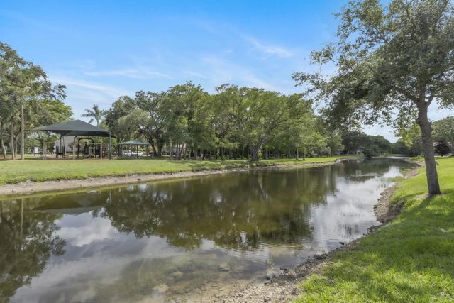 4306 Acacia Circle, Coconut Creek