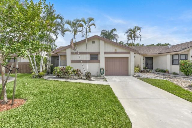2 of 13 - 4306 Acacia Circle, Coconut Creek, FL