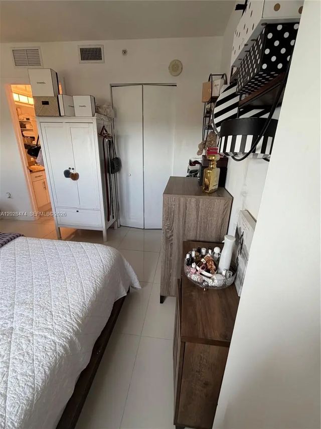 5 of 10 - 1871 S River Drive #1502, Miami, FL