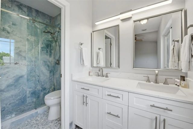 10180 Sw 88th Street #403, Miami