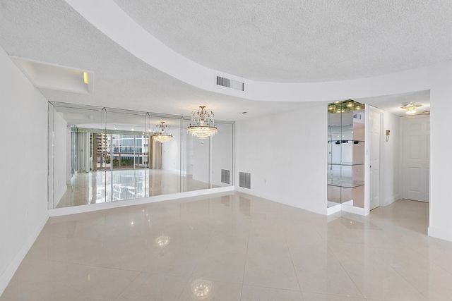 5 of 50 - 2751 S Ocean Drive #602s, Hollywood, FL