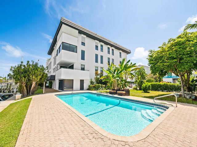 3 of 44 - 76 Isle Of Venice Drive #g, Fort Lauderdale, FL